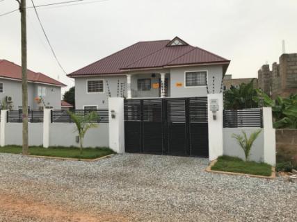 6 Bedroom self-compound standalone house for rent
