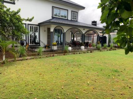 5 bedroom furnished townhouse for rent at East Airport 